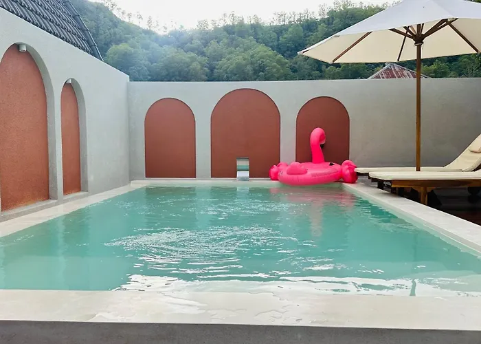 Pensión Volcano Valley 4*